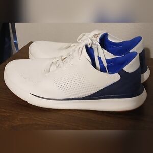 KIZIK Men's White Hands-Free Lace Up Knit Sneaker 14 WIDE